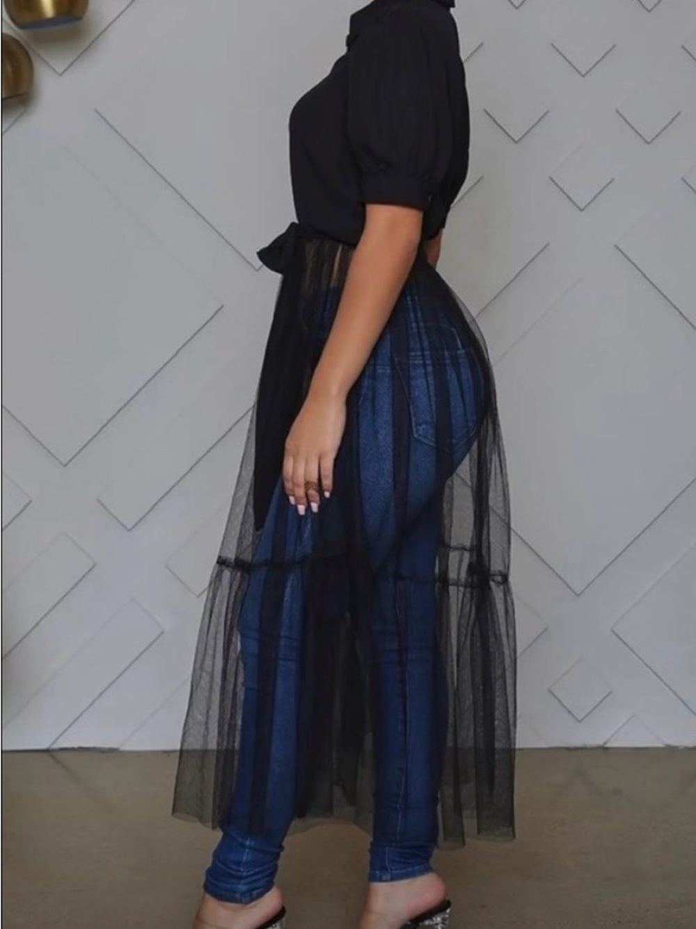 Lilly’s  Kloset Sheer Overlay Puff-Sleeve maxi top - Black SIZE M